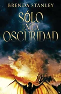Solo en la oscuridad (Edicion Estandar de Bolsillo)