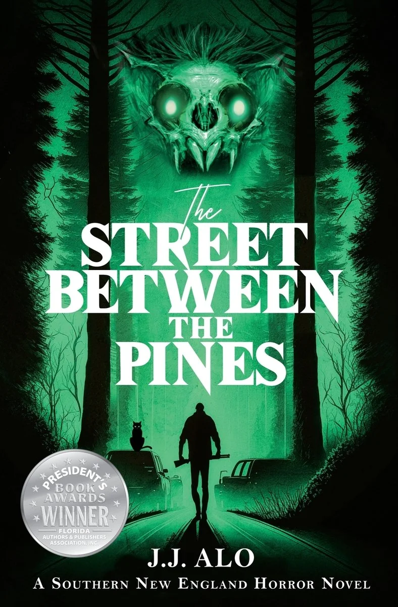 The Street Between the Pines: A Southern New England Horror (Southern New England Horror Anthology) — photo 2